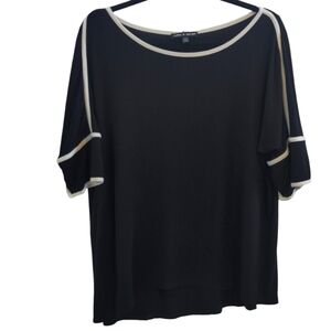 Cable & Gauge Blouse Top Black & some White Trim Size Large - Very Soft EUC